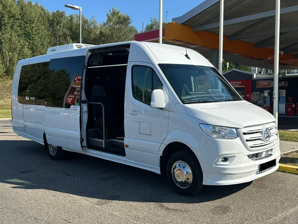 Mercedes-Benz Sprinter 30 vietų mikroautobuso nuoma