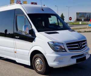 Mercedes-Benz Sprinter 20 vietų 2019 metų keleivinis mikroautobusas