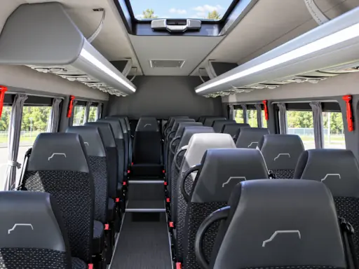 Mercedes Sprinter 2019 27 vietų mikroautobuso salonas